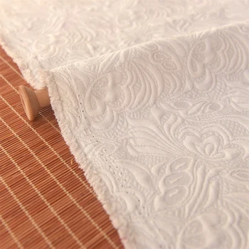 Kvalitet polyester bomuld tissu Præget blomst stof bomuld kjole bryllup baby pude dække stof