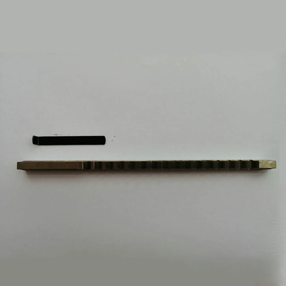 Push-Type Notgang tager hul på 5 mm B1 Variabel Størrelse Berører Rømning Værktøjer til CNC Router Værktøj til CNC Router Metalbearbejdning 5