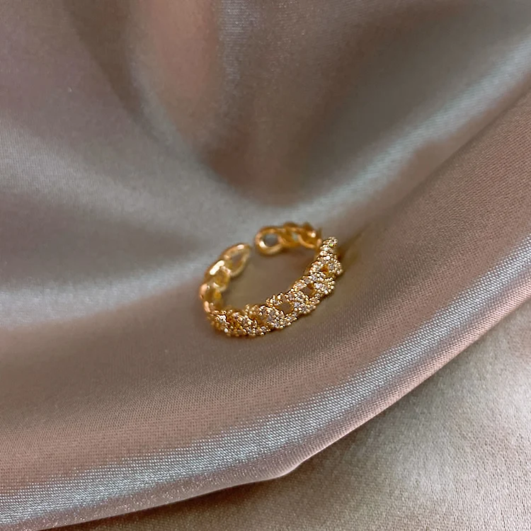 Koreansk mode smykker udsøgt kobber indlagt zircon hule twisted ring elegante kvinder bryllupsfest åbning justerbar ring 3