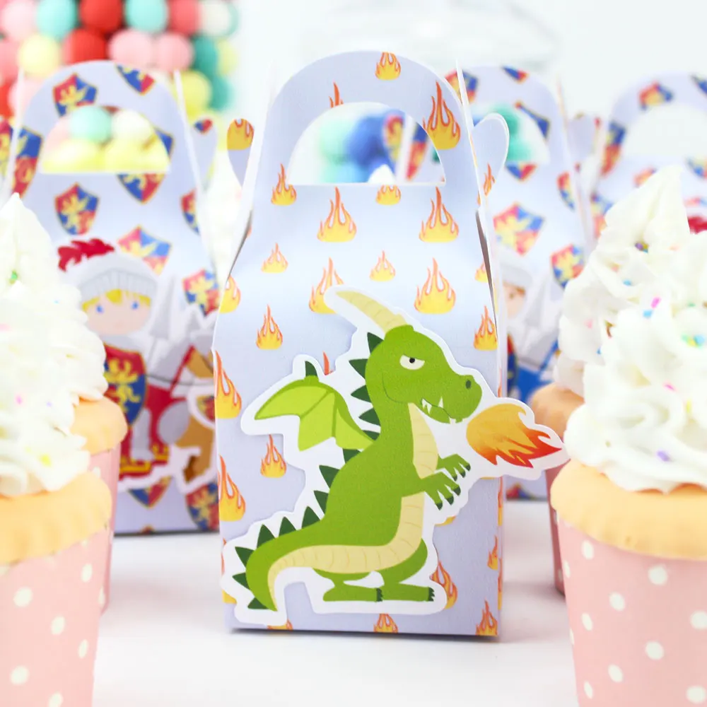 Knights Fordel Max Candy Box Gaveæske Cupcake Box Kids Fødselsdag Part Forsyninger Dekoration Begivenhed Festartikler 1